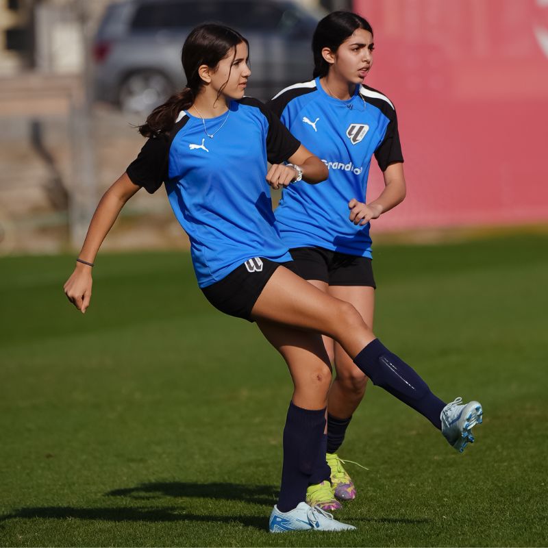 The best girls football academy in dubai is LaLiga Academy Dubai in Dubai Sports City (3) (2)